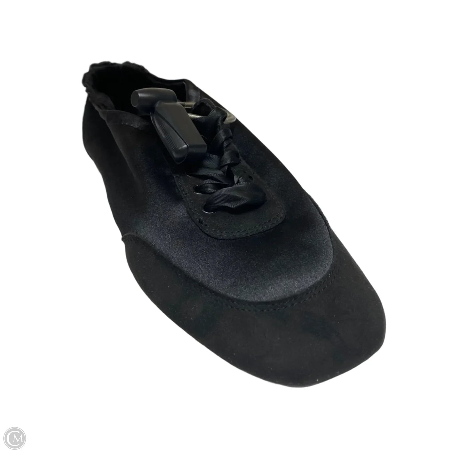 Shoes Flats By Vivaia In Black, Size: 7