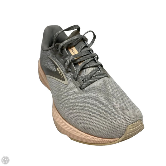Shoes Athletic By Brooks In Grey & Pink, Size: 6.5