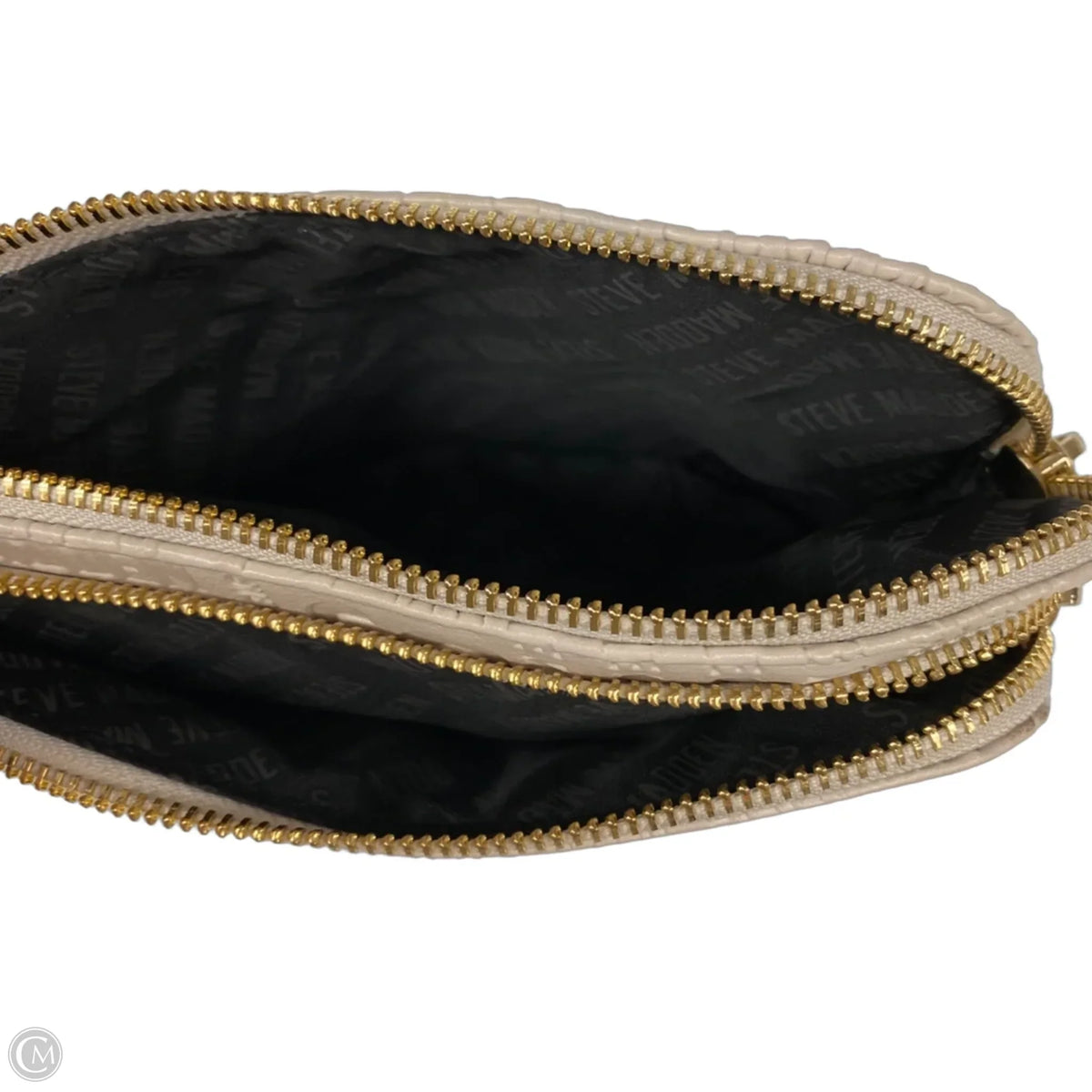 Wristlet By Steve Madden, Size: Medium
