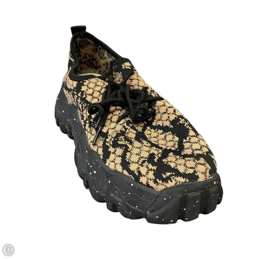 Shoes Sneakers By Cmf In Black & Tan, Size: 9.5