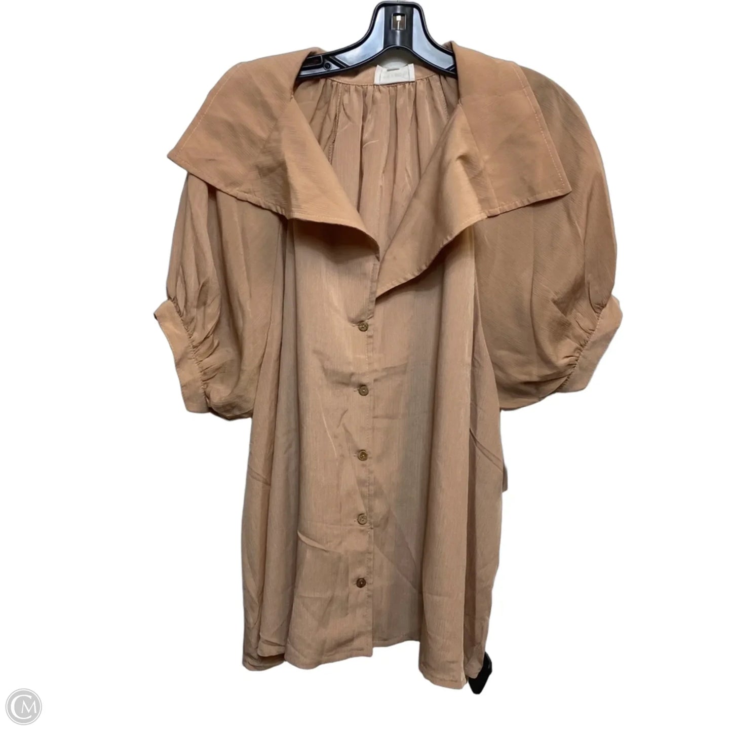 Top Short Sleeve By Heyson In Tan, Size: L