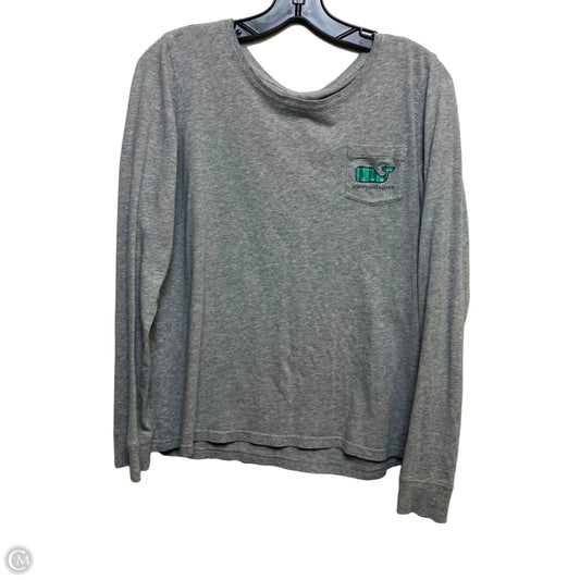 Top Long Sleeve Designer By Vineyard Vines In Grey, Size: M
