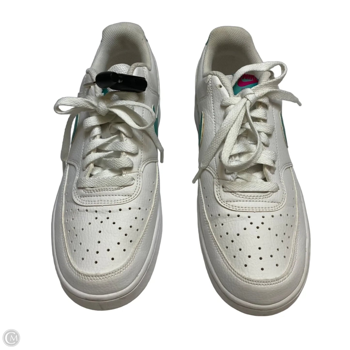 Shoes Sneakers By Nike In Green & White, Size: 11