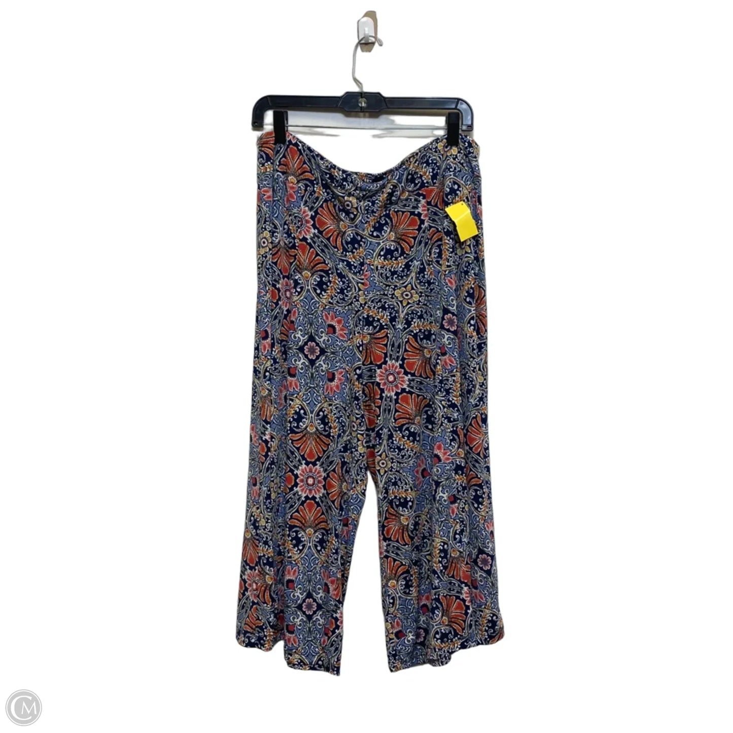 Pants Cropped By Cato In Blue & Red, Size: L