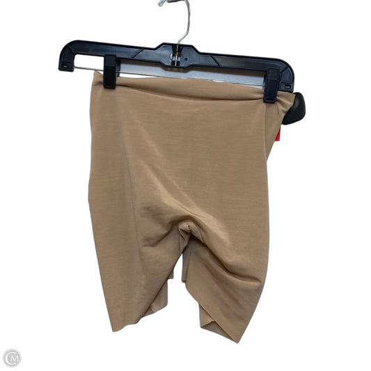 Shorts By Skims In Tan, Size: S