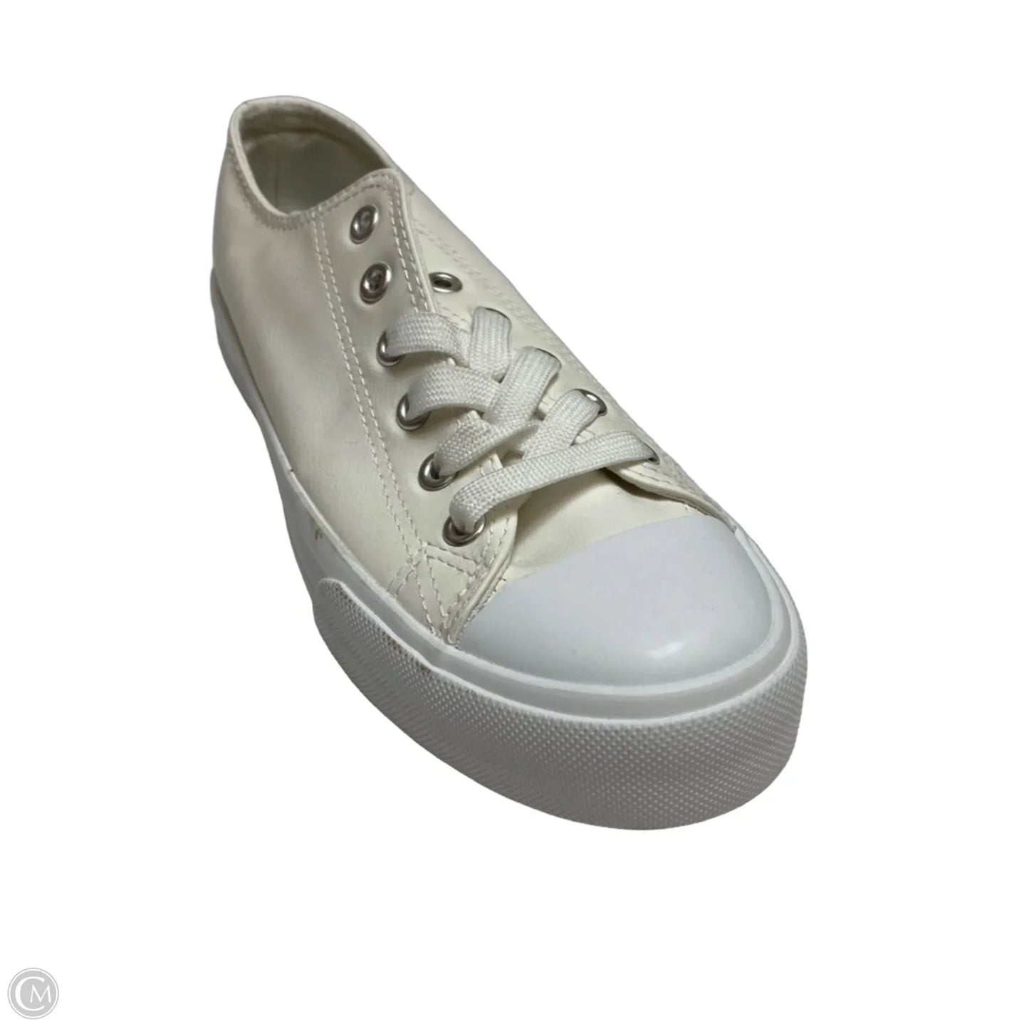 Shoes Sneakers By Cmf In White, Size: 6