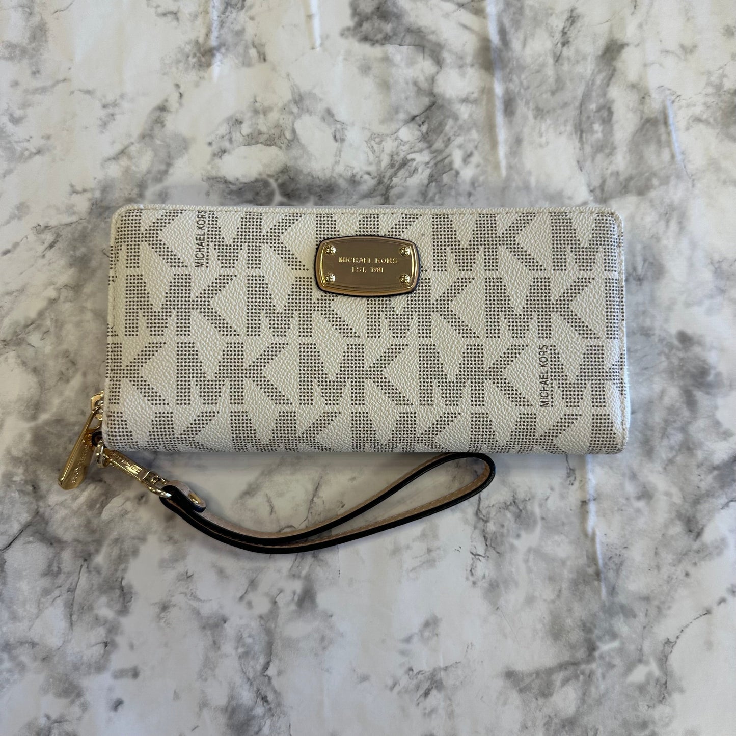 Wallet Designer Michael By Michael Kors, Size Large