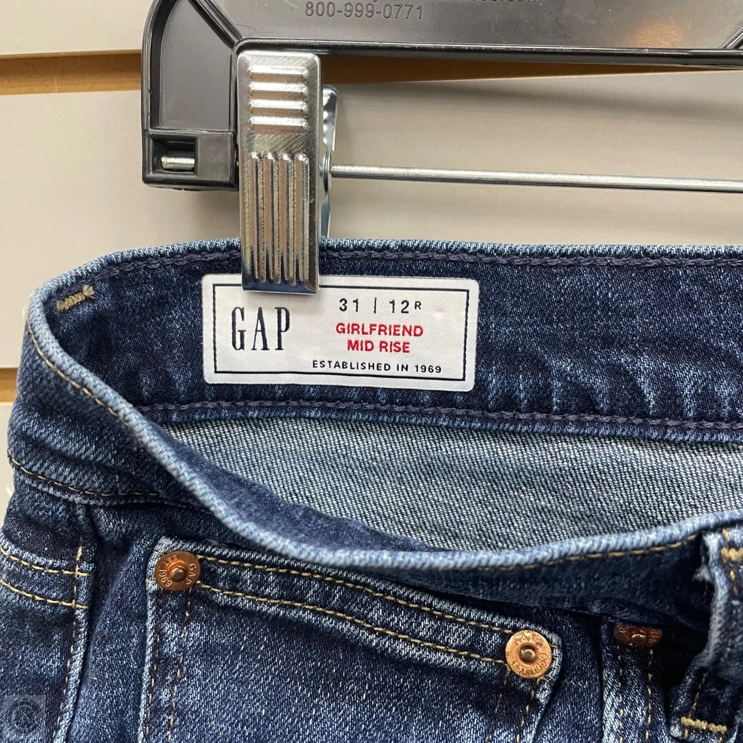 Jeans Cropped By Gap In Blue, Size: 12