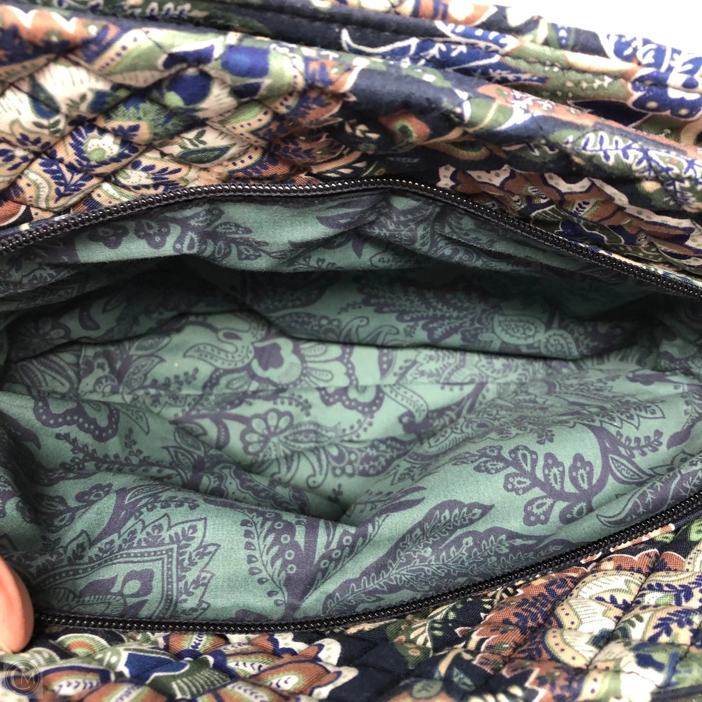 Handbag By Vera Bradley, Size: Medium