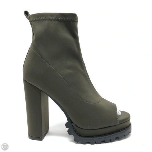 Boots Ankle Heels By Fashion Nova In Green, Size: 6.5