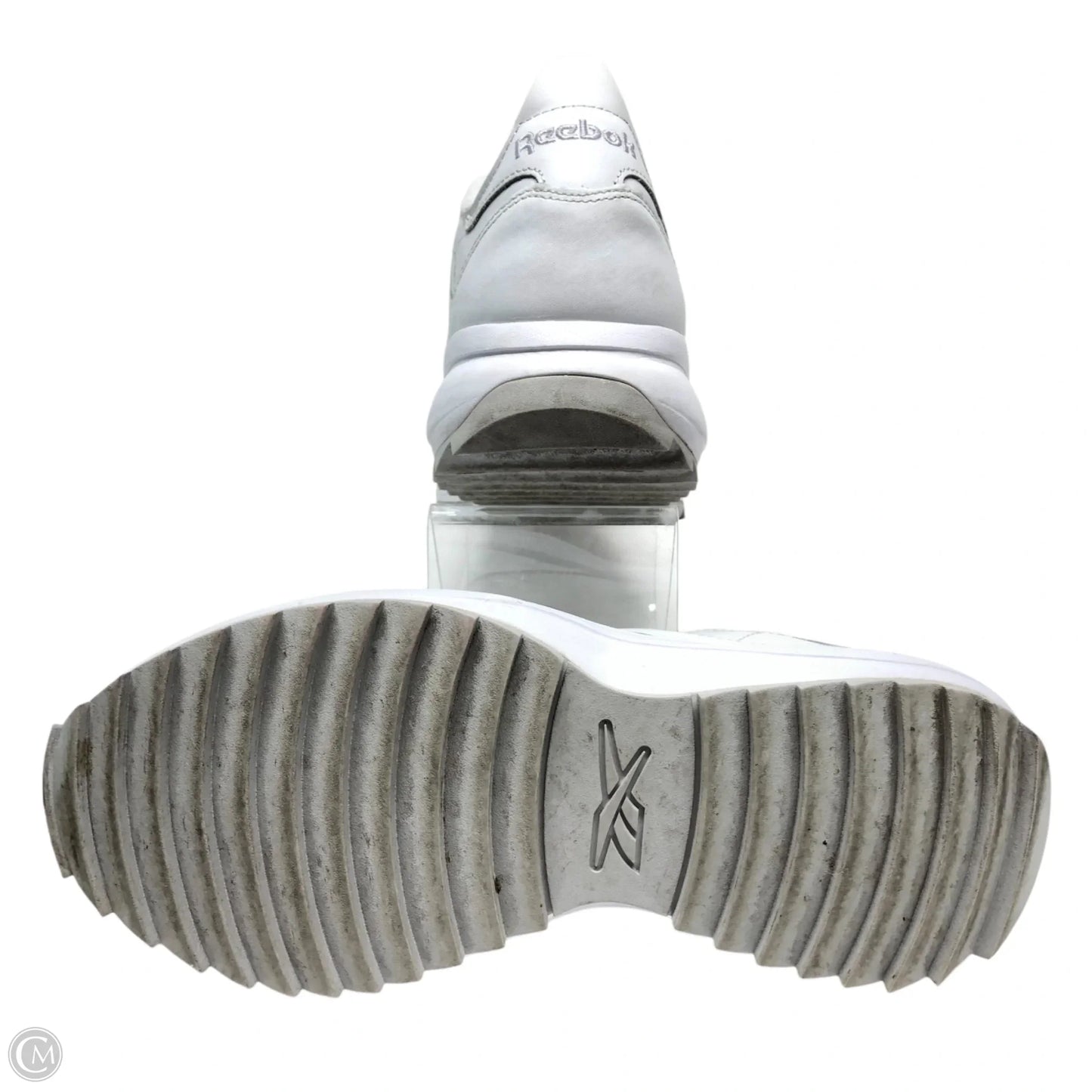 Shoes Athletic By Reebok In White, Size: 8.5