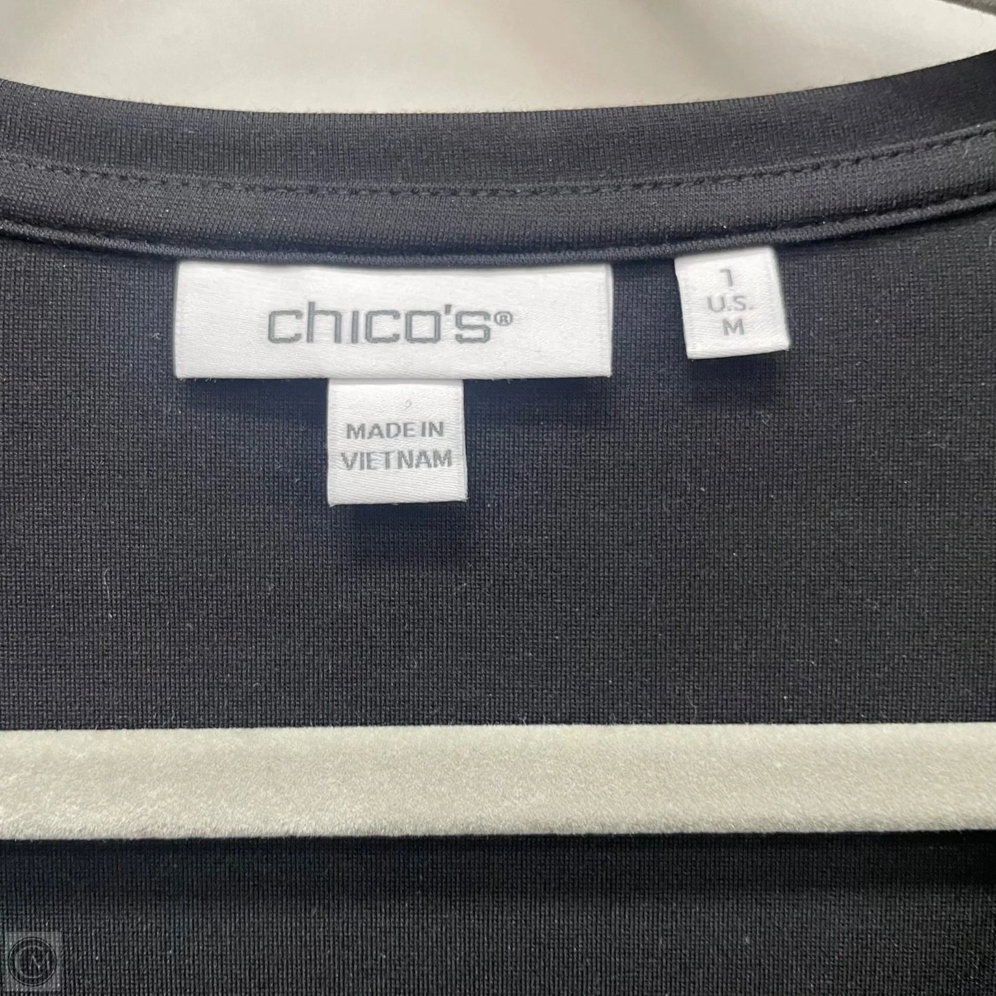 Top Long Sleeve By Chicos In Black, Size: M