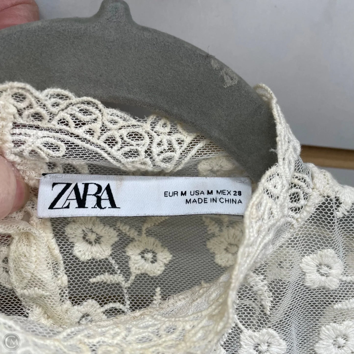 Sweater By Zara In Cream, Size: M