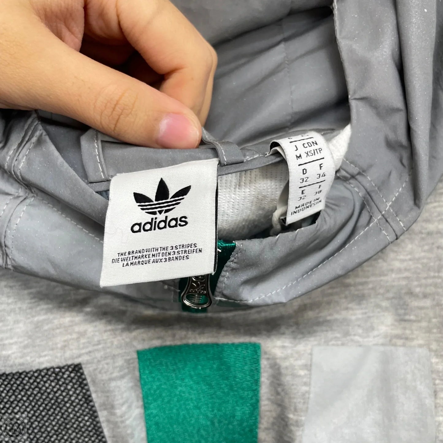 Athletic Top Long Sleeve Hoodie By Adidas In Grey, Size: Xs