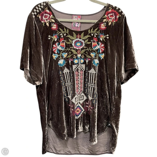 Top Short Sleeve By Johnny Was In Brown, Size: L