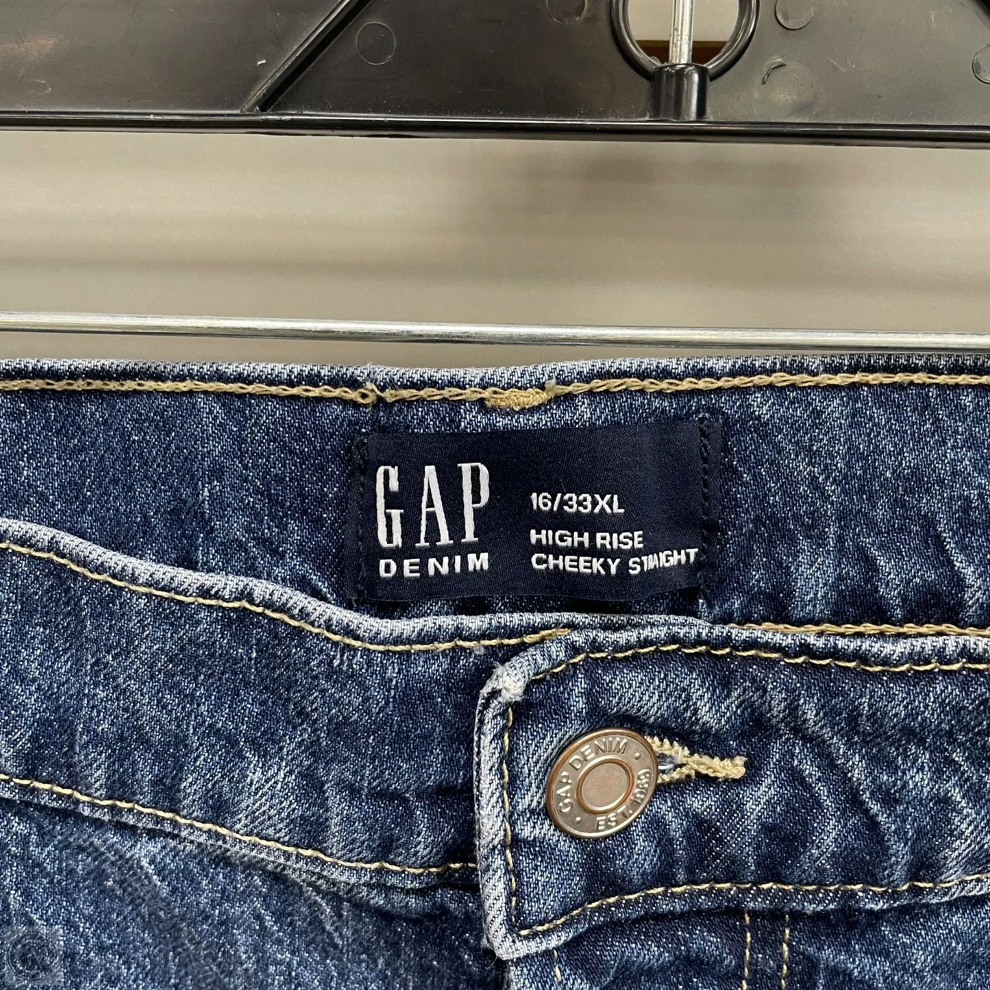 Jeans Straight By Gap In Blue Denim, Size: 16