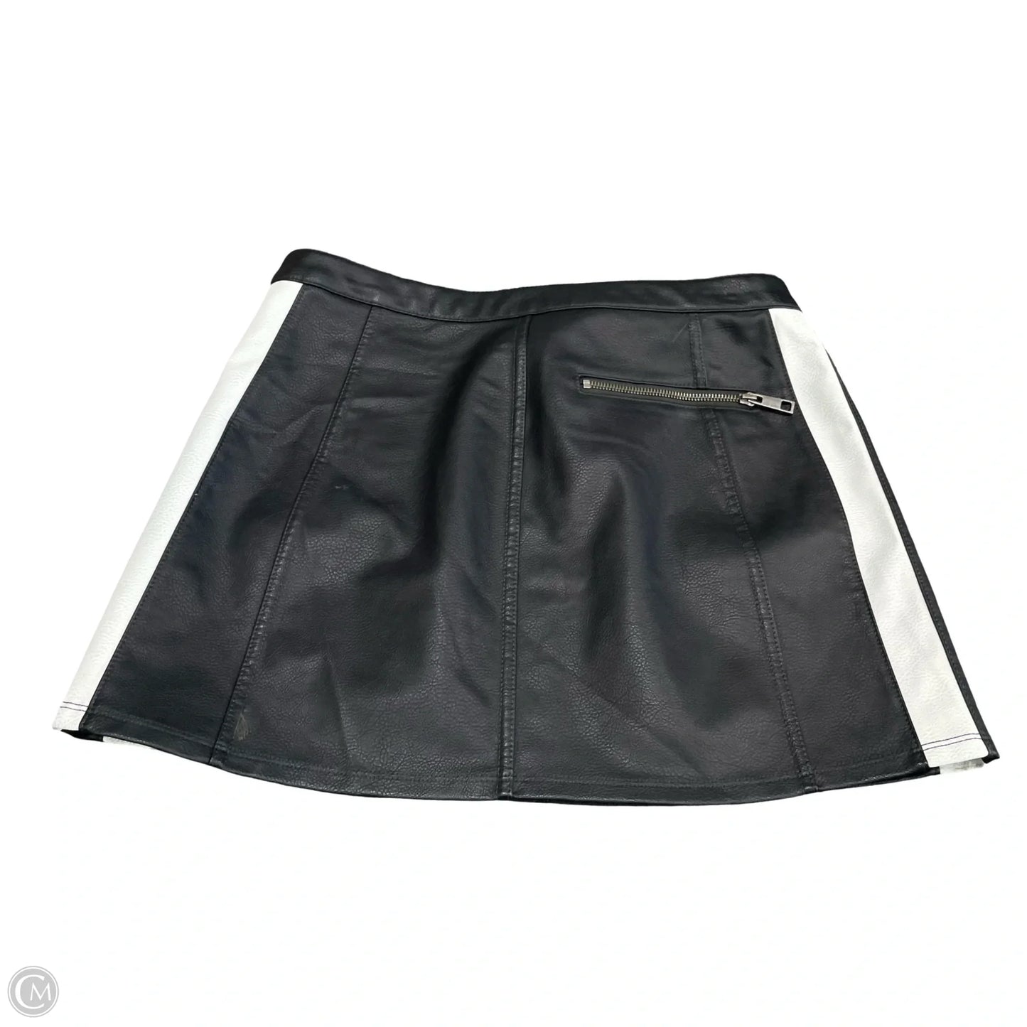 Skirt Mini & Short By Wild Fable In Black, Size: M