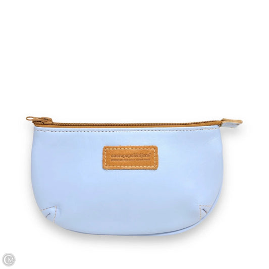 Makeup Bag Leather By Cmc, Size: Medium