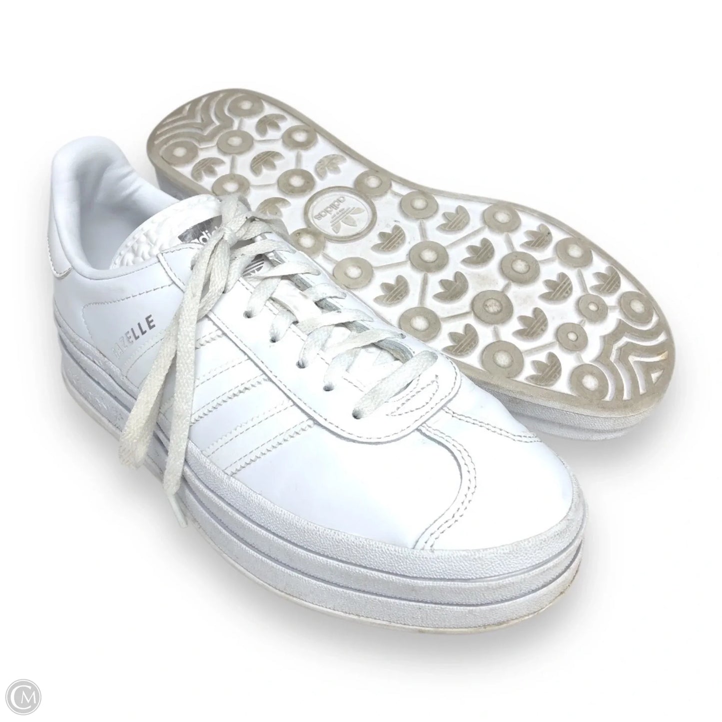 Shoes Sneakers By Adidas In White, Size: 9