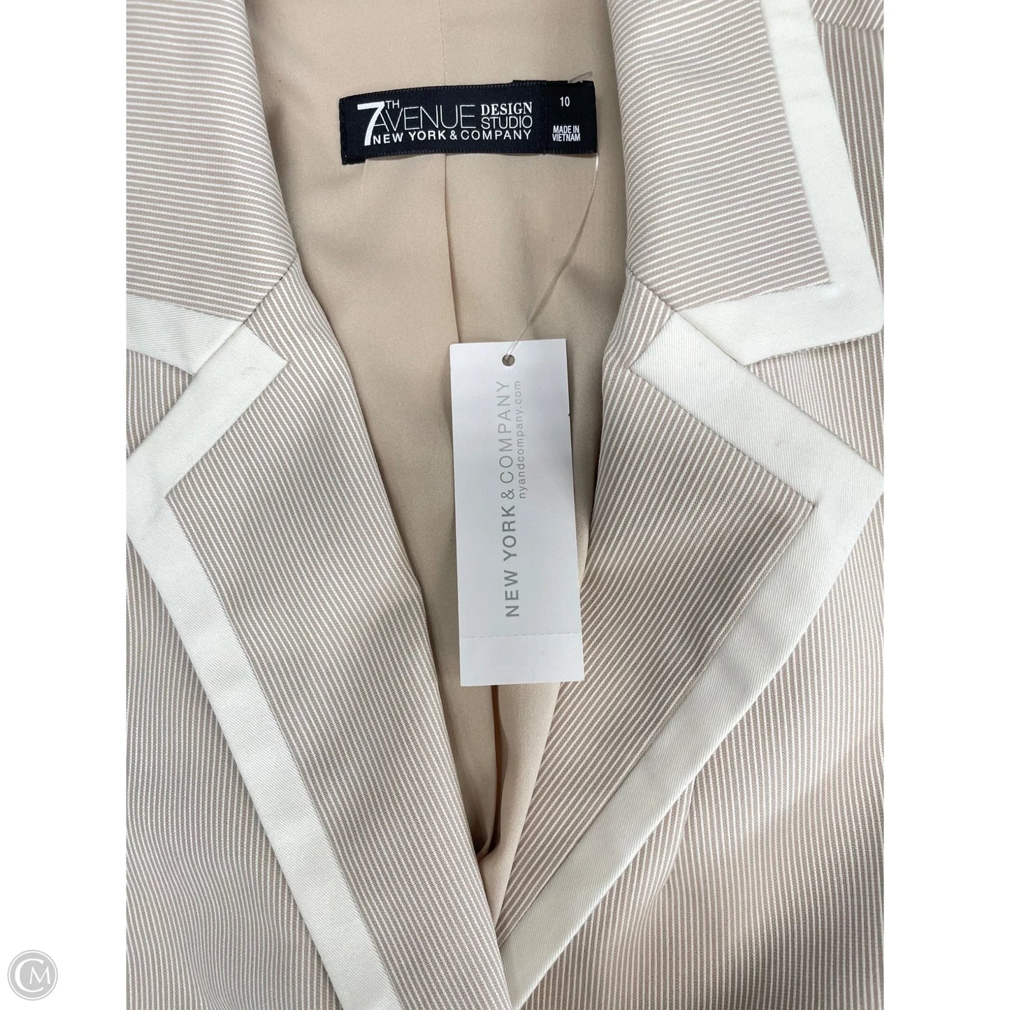 Blazer By New York And Co In Cream, Size: 10