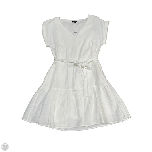 Dress Casual Short By Ann Taylor In White, Size: S