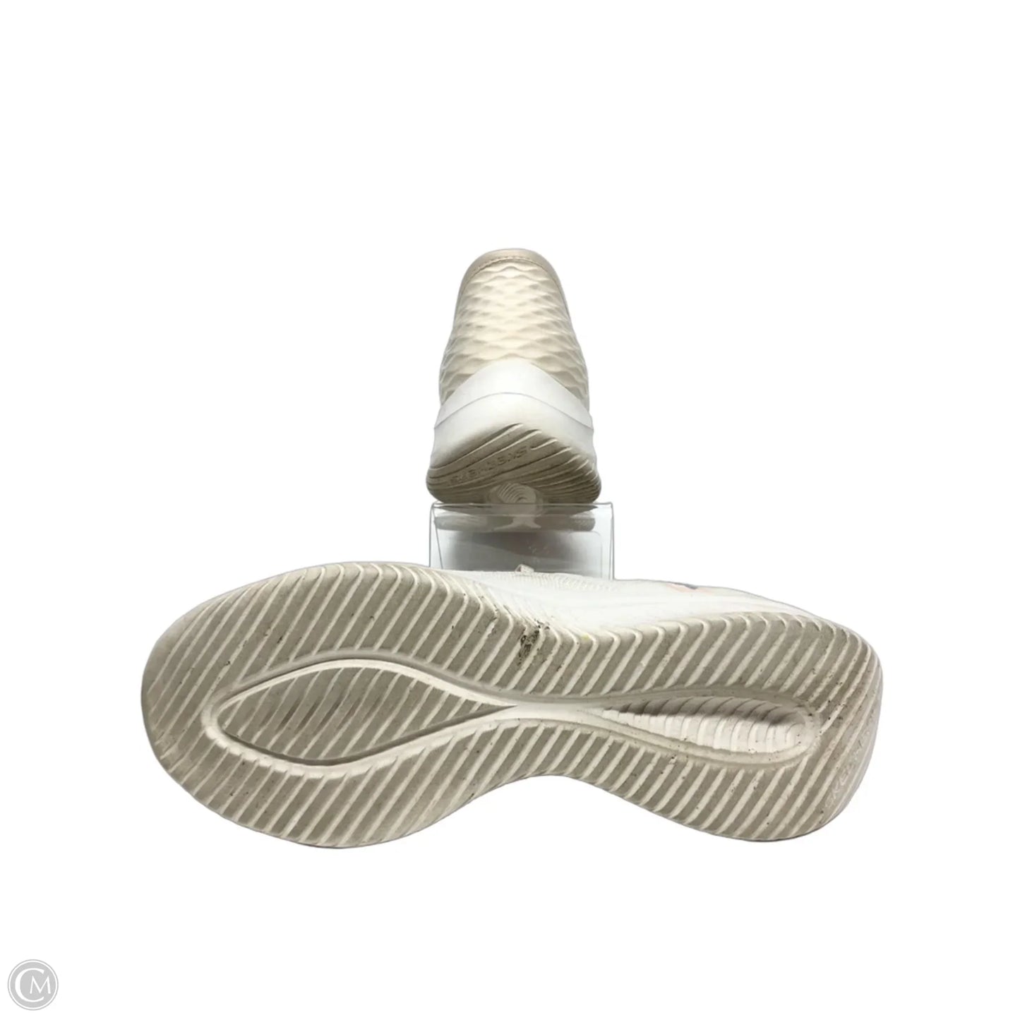 Shoes Athletic By Skechers In Cream, Size: 9