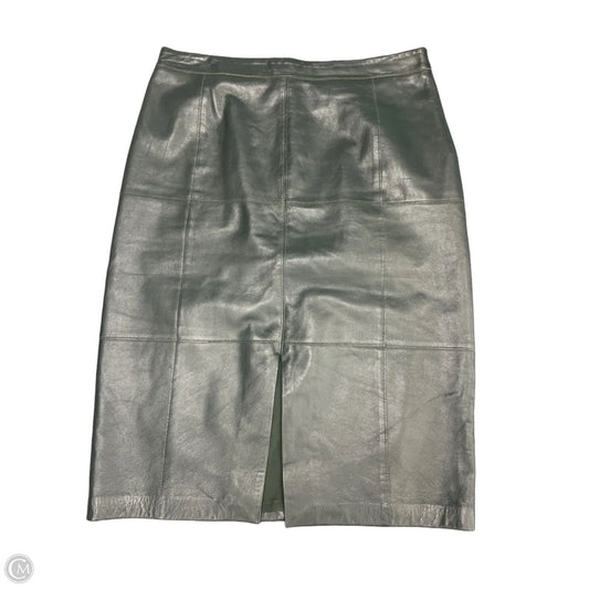 Skirt Mini & Short By White House Black Market In Green, Size: 6