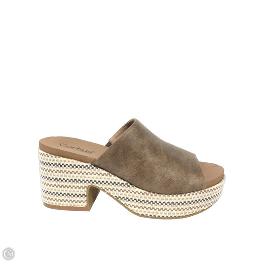 Sandals Heels Wedge By Corkys In Brown, Size: 9