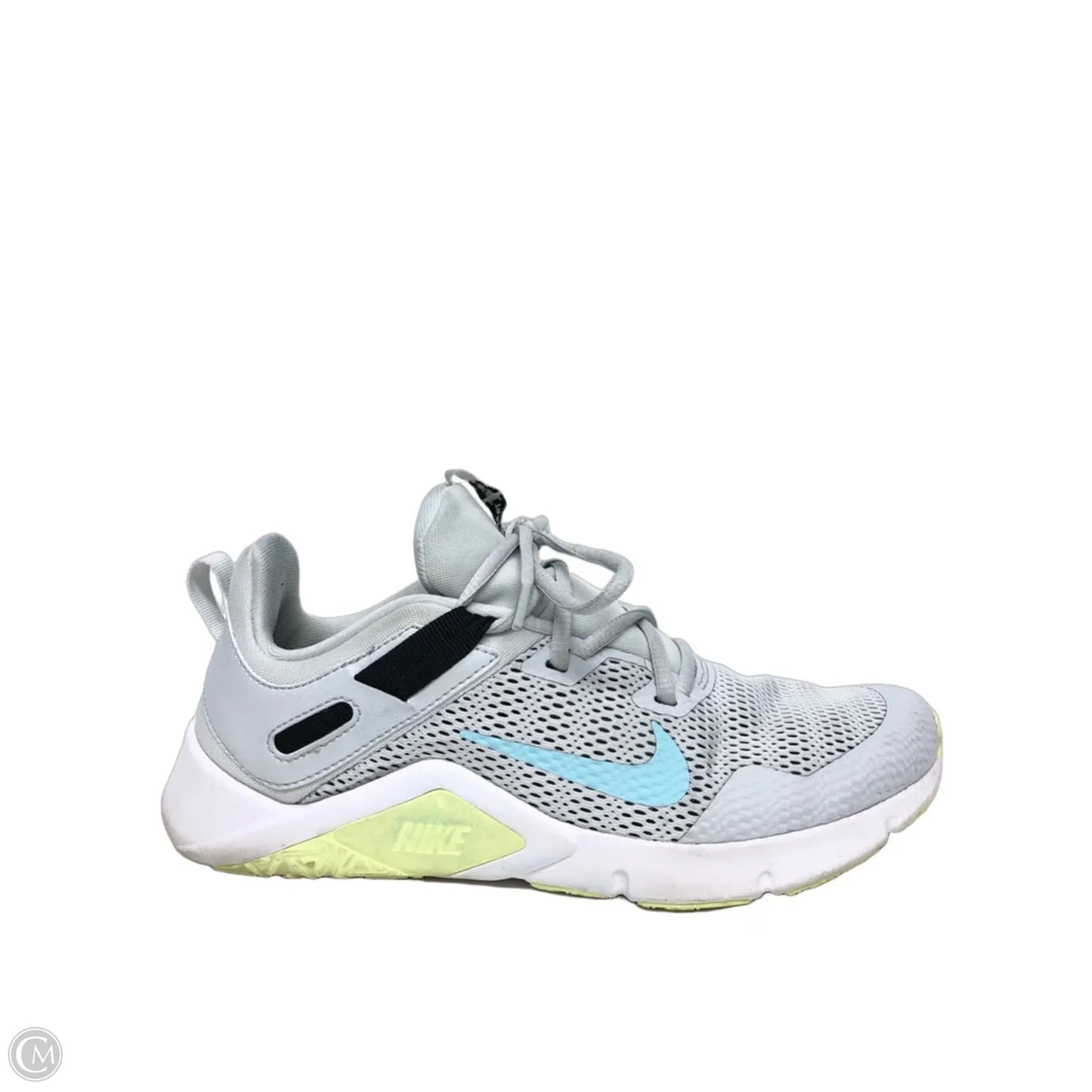 Shoes Athletic By Nike In Grey, Size: 8.5