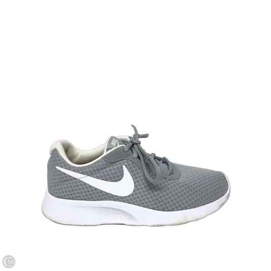 Shoes Athletic By Nike In Grey, Size: 8.5