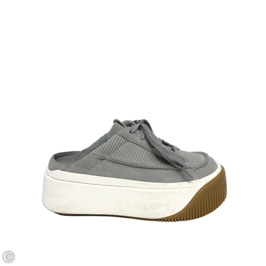 Shoes Sneakers Platform By Ugg In Grey, Size: 6