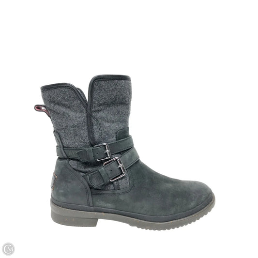 Boots Ankle Flats By Ugg In Black, Size: 8.5