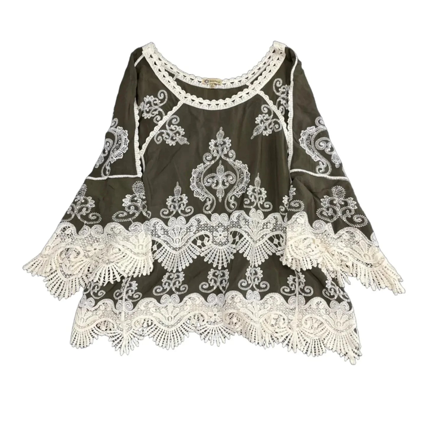 Top Long Sleeve By Democracy In Green & White, Size: L