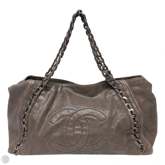 Handbag Luxury Designer By Chanel