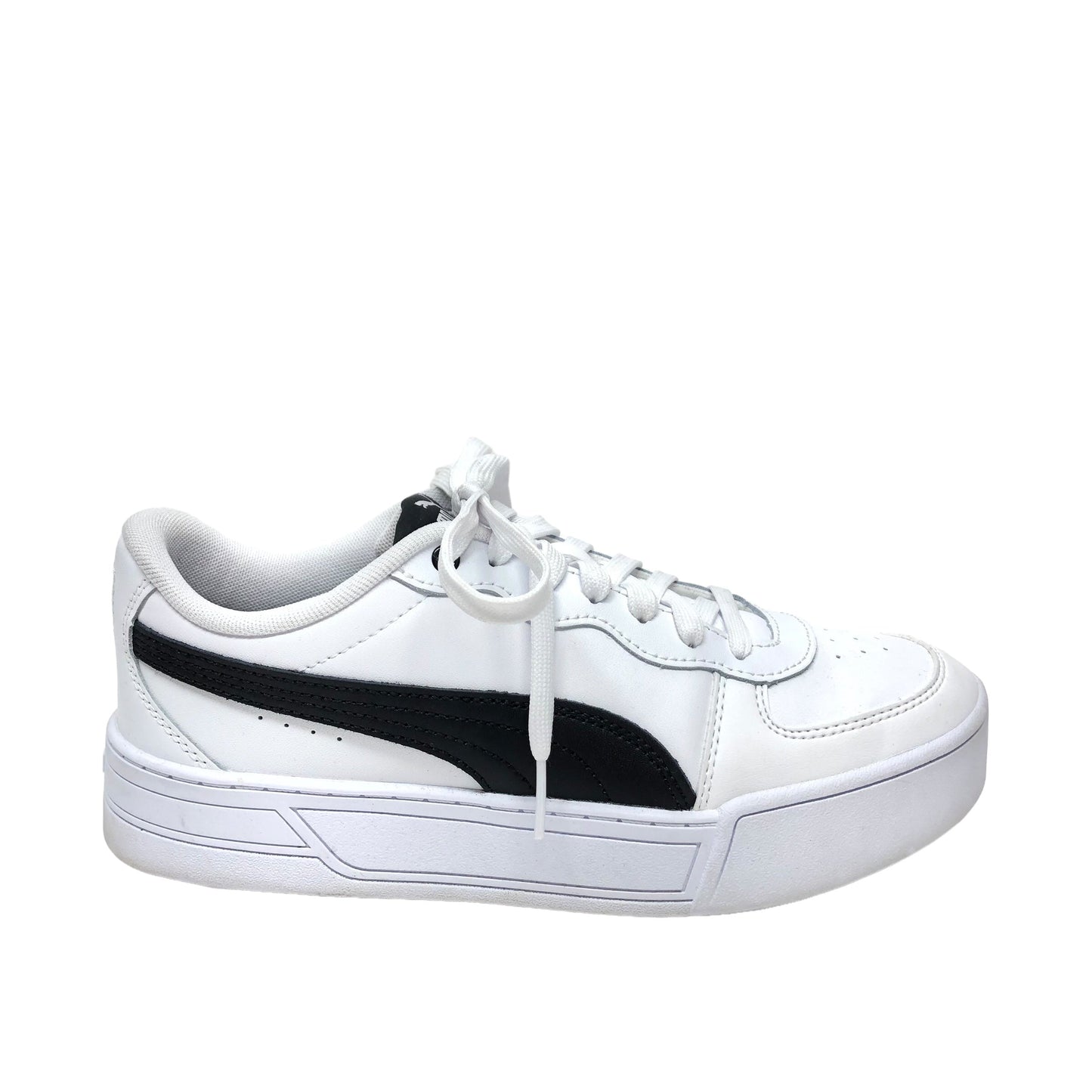 Black & White Shoes Sneakers Puma, Size 8