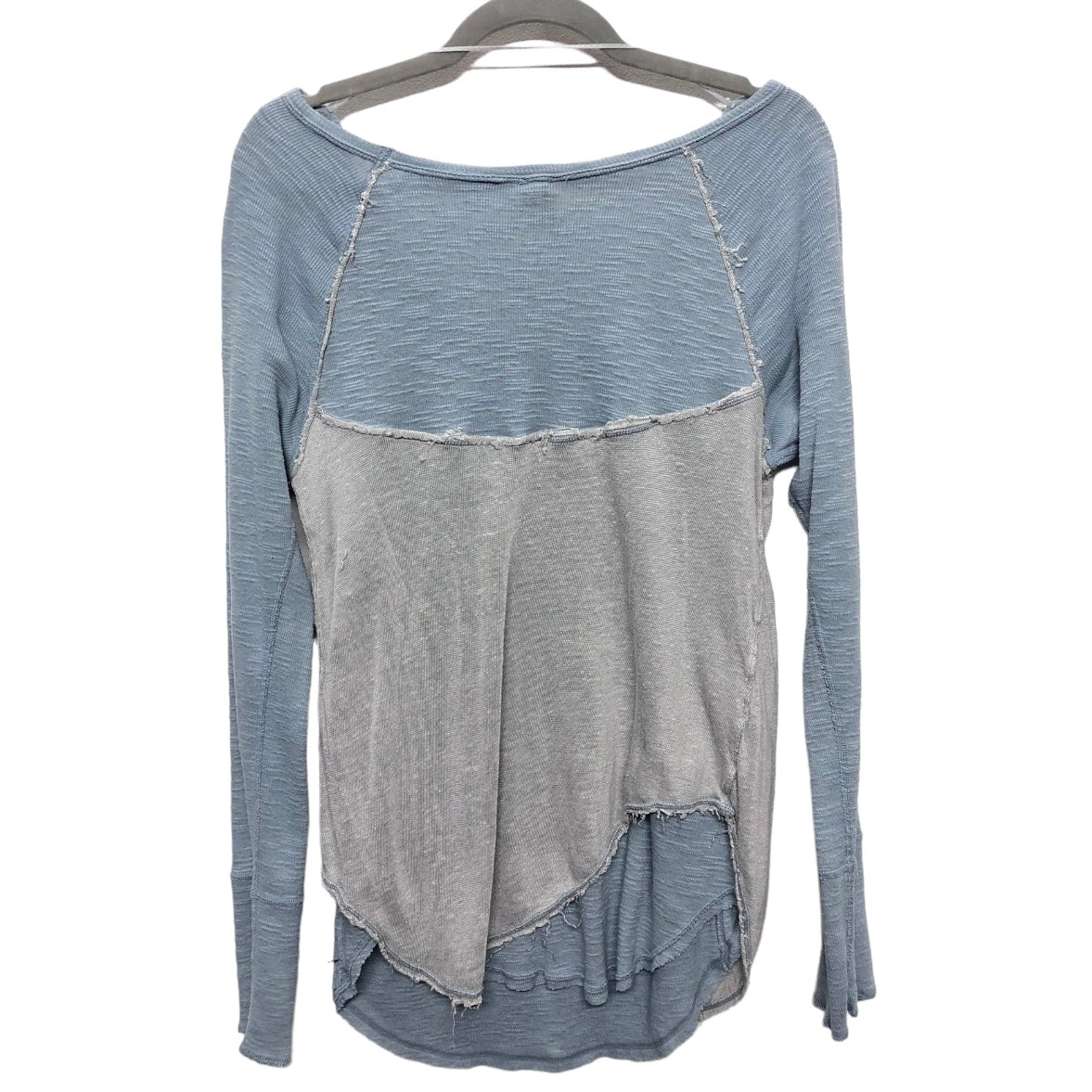 Top Long Sleeve By We The Free In Blue & Grey, Size: Xl