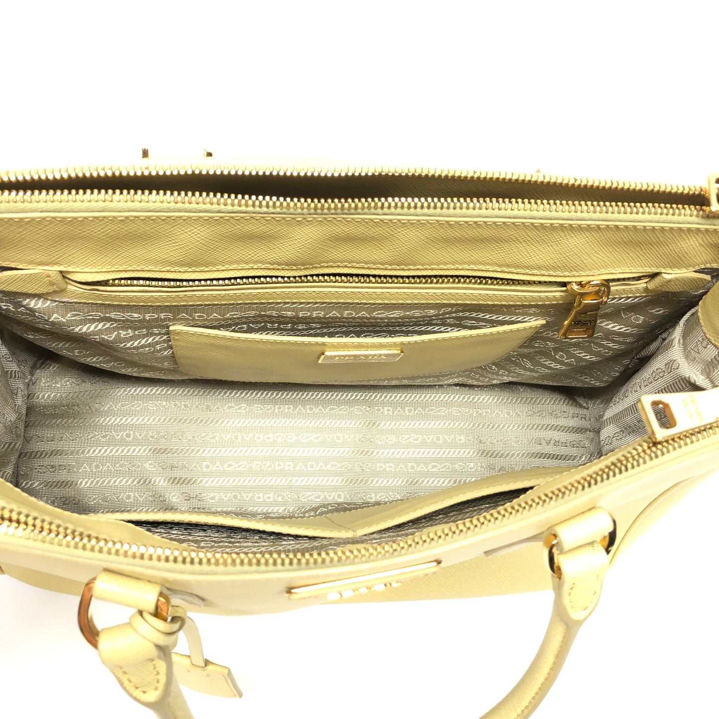 Handbag Luxury Designer By Prada, Size: Medium