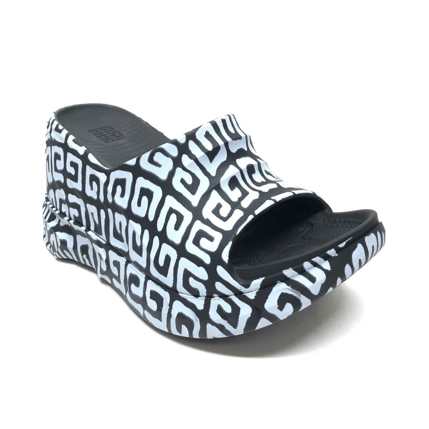 Black & White Sandals Luxury Designer Givenchy, Size 11