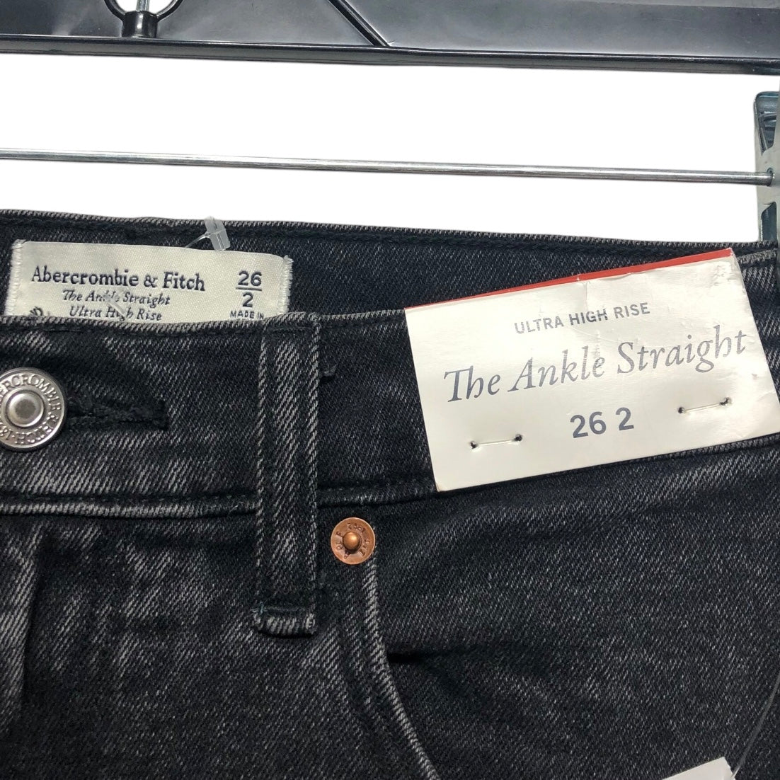 Jeans Straight By Abercrombie And Fitch In Grey Denim, Size: 2