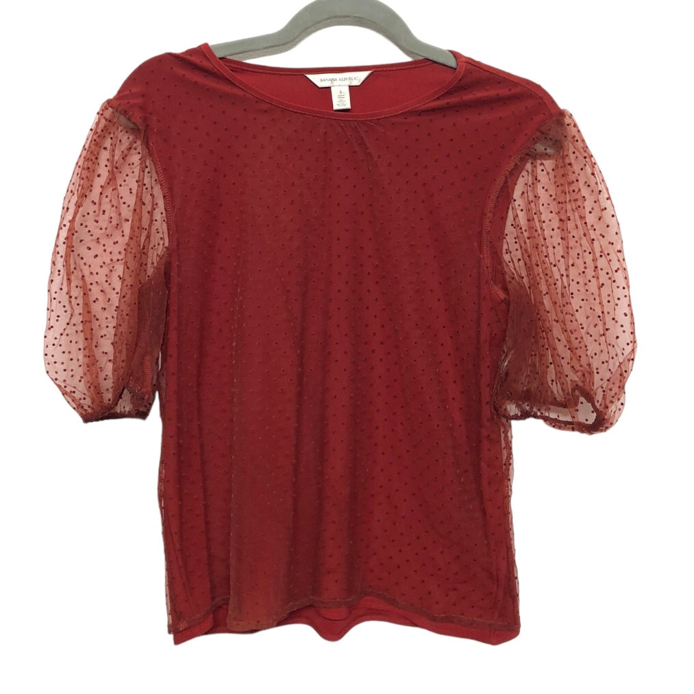 Top Short Sleeve By Banana Republic In Red, Size: S