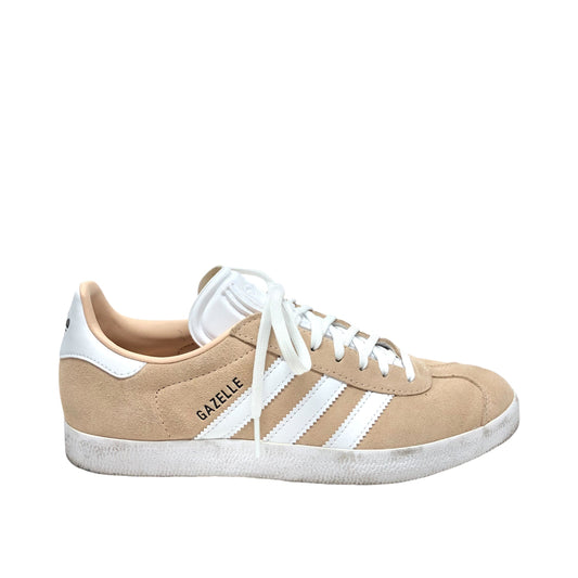 Shoes Sneakers By Adidas In Tan, Size: 8