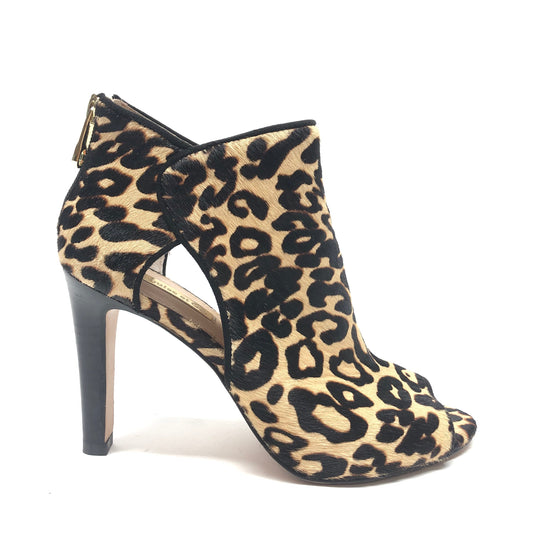 Boots Ankle Heels By Louise Et Cie In Animal Print, Size: 7