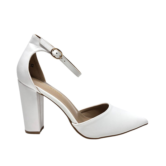 Shoes Heels Block By Clothes Mentor In White, Size: 10