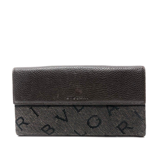 Wallet Luxury Designer By Bvlgari  Size: Large