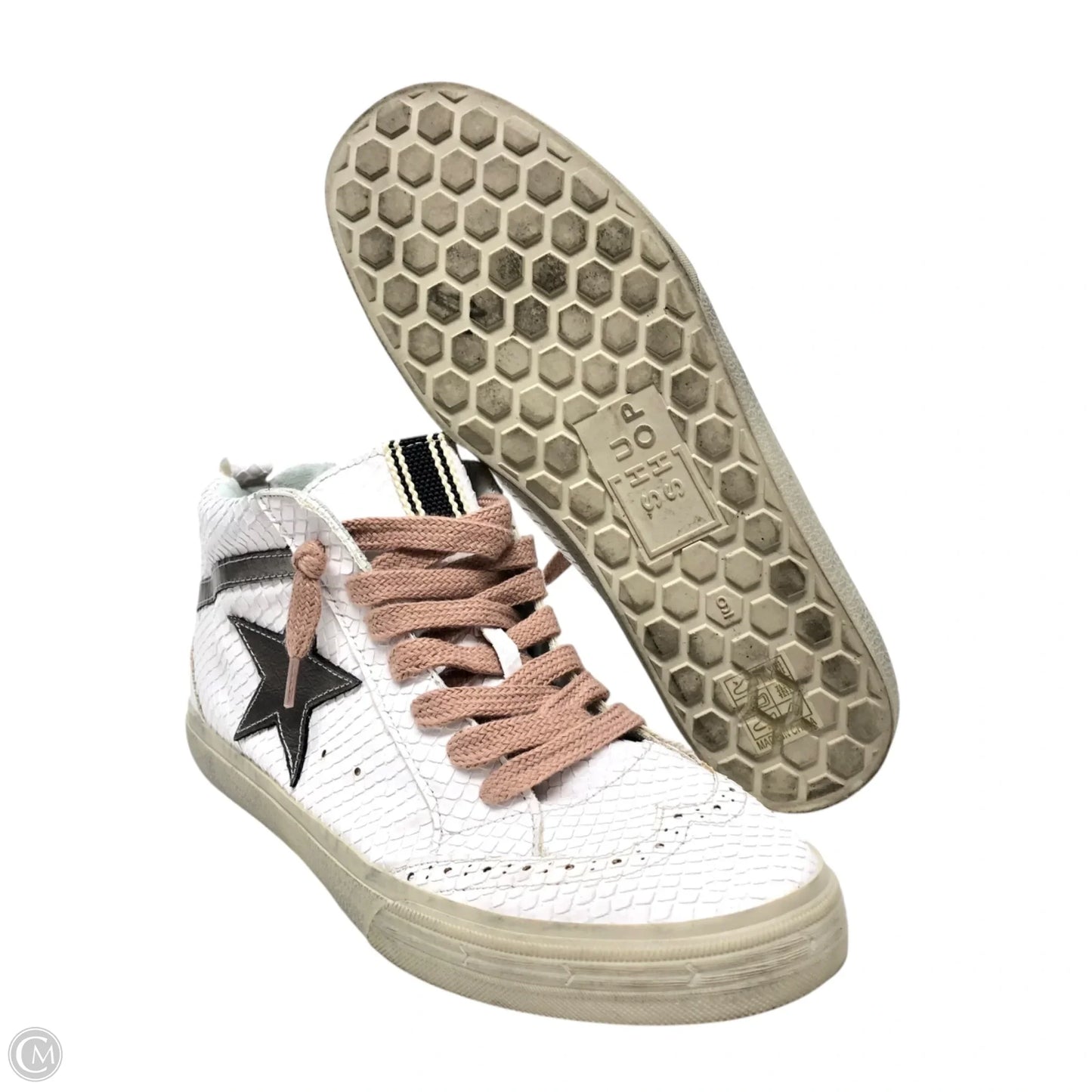 Shoes Sneakers By Shu Shop In White, Size: 9