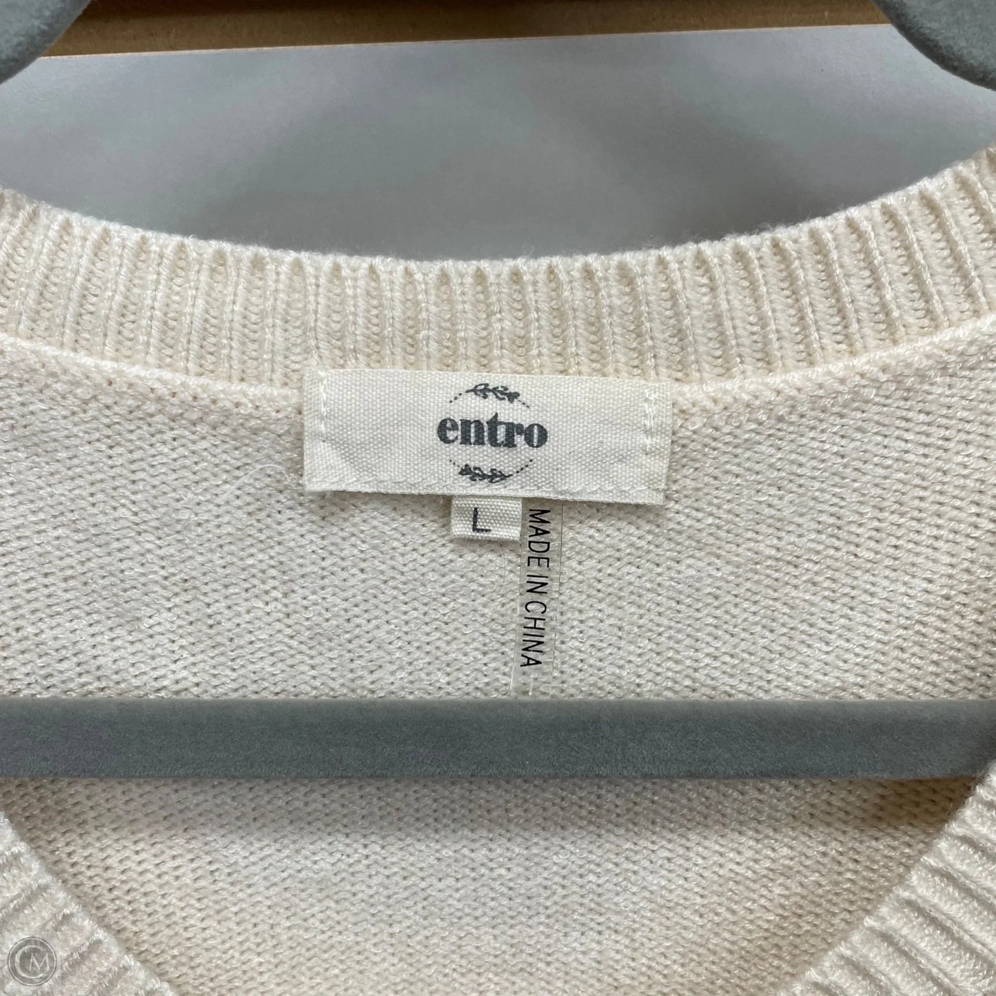 Top Long Sleeve By Entro In Beige, Size: L