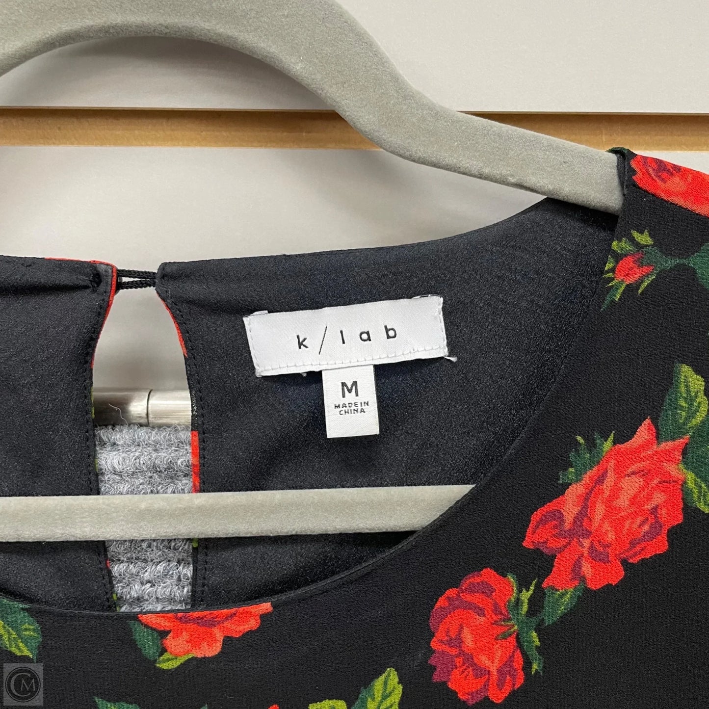 Blouse Long Sleeve By Clothes Mentor In Black & Red, Size: M