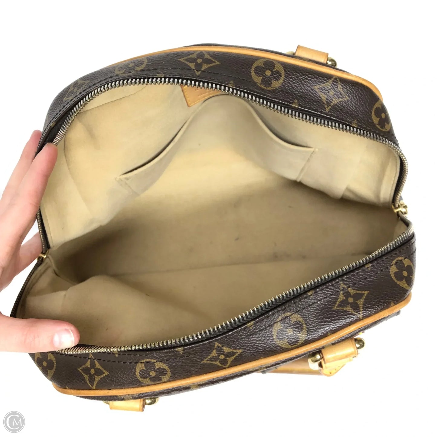 Handbag Luxury Designer By Louis Vuitton, Size: Small