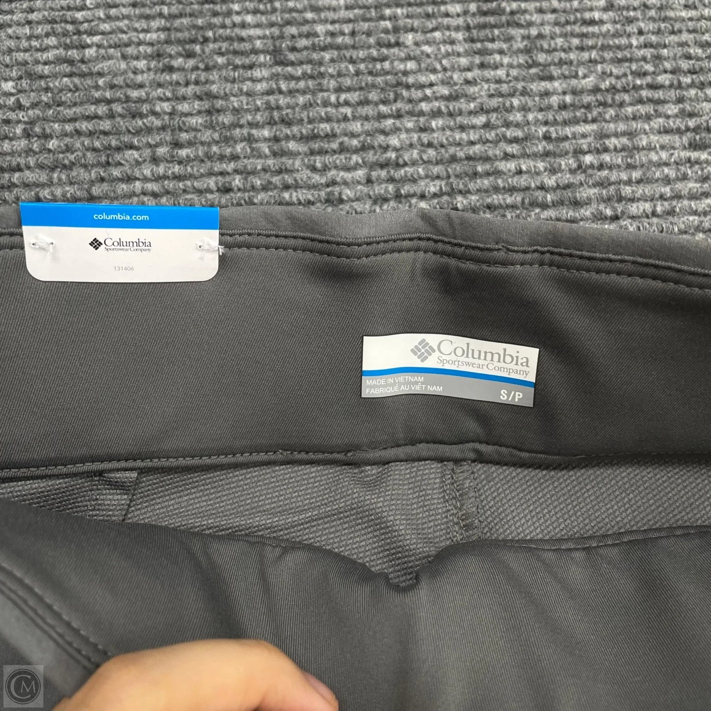 Athletic Pants By Columbia In Grey, Size: S