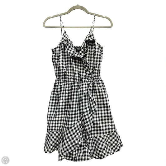 Dress Casual Short By Express In Black & White, Size: M